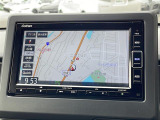 【純正ナビ】専用設計で車内の雰囲気にマッチ。ナビ利用時のマップ表示は見やすく、いつものドライブがグッと楽しくなります。