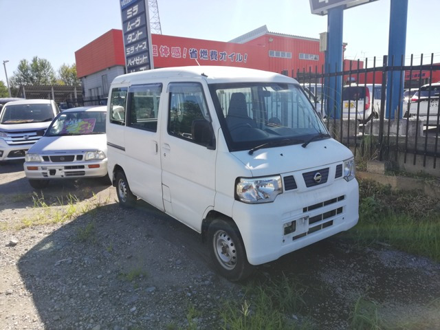 NV100クリッパー DX ハイルーフ 4WD 