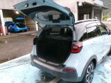 荷物の積み下ろしも楽ですよ