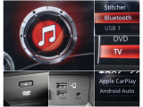 【スマホ連携も♪】 BluetoothやUSBは勿論、オプションのCD,TV、DVD搭載!またスマホのアプリの一部がコネクトで使用できるアップルカープレイ、アンドロイドオートにも対応♪