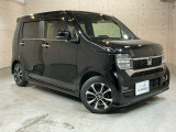 指定工場併設で末永く品質を保ちます。12ヶ月点検や車検はもちろんのこと、国家資格整備士によるお車のアドバイスも致します。