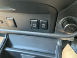 停車中でもエンジンがかかっていればガソリンは消費されてしまいます。ガソリン節約のためアイドリングストップがついています。