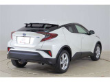 C-HR ハイブリッド 1.8 S LED パッケージ