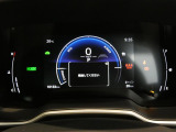先進的なディスプレイ付きメーターです。車両情報も詳しく表示され、確認もしやすい設計です。