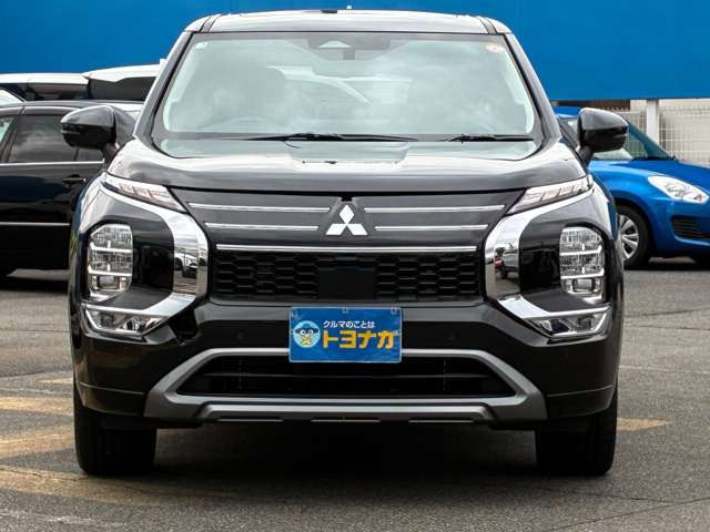 三菱 アウトランダー PHEV 2.4 P 4WD 雹凹有 4WD 12.3インチ