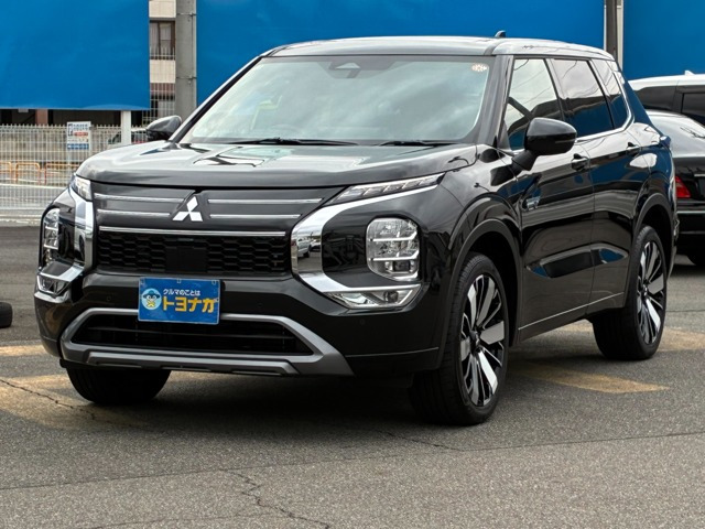アウトランダー PHEV 2.4 P 4WD 雹凹有 4WD  12.3インチフルセグナビ