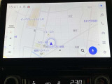 充実のオーディオ&ビジュアル機能にセンター通信型コネクティッドナビにも対応。詳細は販売店スタッフまでおたずねください。