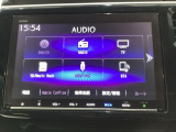 ナビゲーションはフルセグTV、インターナビ対応のGathers純正メモリーナビを搭載しています。Bluetoothオーディオ機能がありますので、スマートフォンなどの音楽も再生できます。