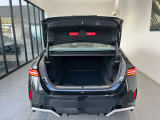 【展示場について】九州エリア最大級の展示場常時30台以上のBMWを展示しております。入庫する予定車両やNET掲載が間に合っていない車両も御座いますので是非一度お問い合わせ下さい。