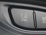 車線逸脱防止支援システム(LDA)のスイッチです。