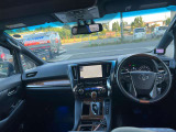 アルファード ハイブリッド 2.5 エグゼクティブ ラウンジ E-Four 4WD 