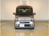 「自動車保険」と「あんしん特典」がひとつになったHondaのお店ならではの保険プランです。お客様のカーライフにより一層の安心をプラスします。