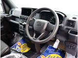 内外装クリーニングが実施されますので、気持ち良く新しいカーライフがスタートできます