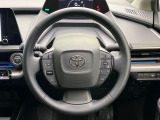 【ステアリングスイッチ】運転中、前方から目線をそらすことなく、オーディオ等の操作が可能な便利機能!安心&快適なドライブを演出してくれます♪