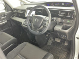 気になる車はすぐにお問い合わせください!画面右側の0066から始まる無料ダイヤルからお問い合わせ下さい!専門スタッフがお車のご質問にお答えいたします!