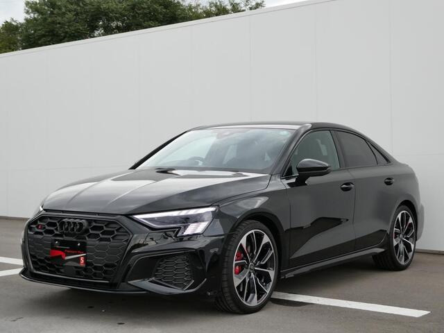 S3セダン 2.0 4WD 