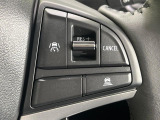 【アダプティブクルーズコントロール】高速道路での長距離走行が楽に!!自動で速度を保つクルーズコントロールが、衝突軽減システムと連携し、前方の車両を感知して車間を保つように速度調節してくれます!!