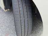 当社理想の中古車は値段の割に良質な物件です。金額が安くて当然な修復歴有の車や走行の多い車・金額は安いけれど諸費用が当社の数倍以上するお店が存在しますが当社は支払い総額で良質な物件を追求します。