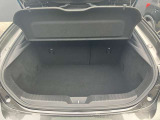 トノカバー付きのトランクルームは荷室の荷物が見えず安心です。