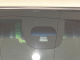 【シティブレーキアクティブシステム】低速走行中に前方の車両等を認識し、衝突しそうな時は警報とブレーキで衝突回避と被害軽減をアシスト。より安全にドライブをお楽しみいただけます。