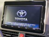 【純正ナビ】人気の純正ナビを装備。オーディオ機能も充実しており、Bluetooth接続すればお持ちのスマホやMP3プレイヤーの音楽を再生可能!毎日の運転がさらに楽しくなります!!