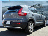 XC40 B4 モメンタム 