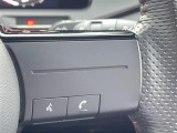 【 ステアリングスイッチ 】手元のスイッチでナビ操作が可能で、非常に便利な機能です!取り付けのナビによってはオプション設定となっております!詳しくはスタッフまで♪//