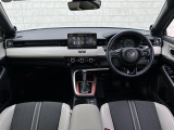 気になる車はすぐにお問い合わせください!画面右側の0066から始まる無料ダイヤルからお問い合わせ下さい!専門スタッフがお車のご質問にお答えいたします!