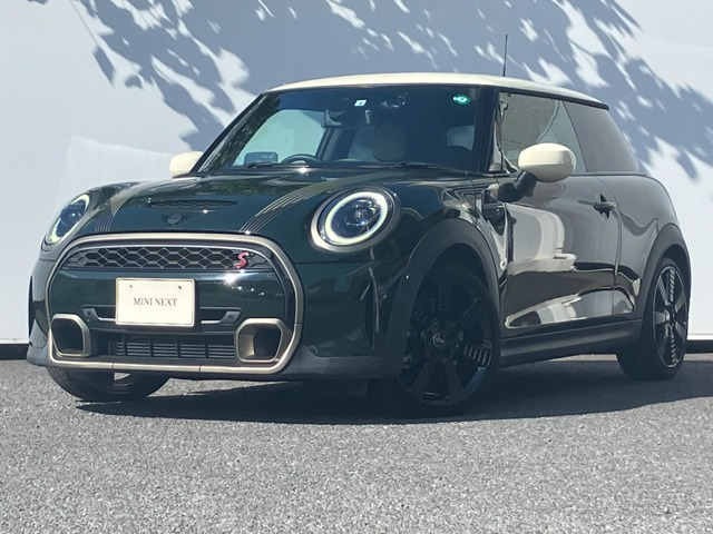 ミニクーパー S レゾリュート エディション DCT