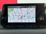 操作性のいいナビ、DVDビデオ再生機能付きなので知らない街へのお出かけも楽しみになりますよ。