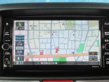 ナビはメモリーナビMJ320D-Wが装備されています。