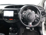 運転席廻りです。