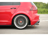 ゴルフGTI入庫しました!オーバーフェンダー WORK18AW Aftermarketマフラー Dampers リアスポイラー フロントスポイラー カスタム多数の1台です!お気軽にお問い合わせください!