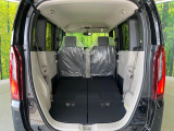 普段のお買い物や通勤、送迎等に十分な荷室スペースを確保しております。セカンドシートを倒すと、大きな荷物の積載も可能です♪