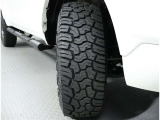 タイヤ:ヨコハマ ジオランダーXーAT 265/70R17ごつごつしたタイヤがGR-Sを本格PUトラックにマッチしてカッコイイ!
