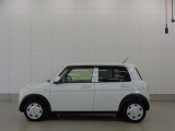 中古車は全く同じというものがなく、1台1台全てコンディションが異なります。同じようなお車でも、整備状況、外内装の状態など様々です。当店では入庫した車輌をコンディションに合わせて徹底的に仕上げています。
