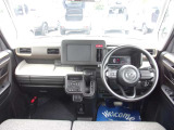 見晴らしが良く開放的な車内。視界も良好でストレス無く快適なドライブをご提供できます♪