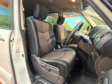 運転席シート廻りは使用感も少なく、良好な状態となっています。丁寧に使われていたことがよくわかりますね。