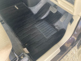 愛車のコーティングなども行っております。毎年100件以上の施工実績がありますので、ご安心してお頼みください。