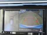 バックカメラを装備しております。駐車時に大変役立ちますよ♪運転が苦手な方の味方になってくれます。