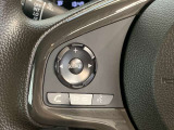 オーディオコントロールスイッチ付き!ハンドルを握ったままチャンネルや音量の調整が可能です。見た目以上に運転していると便利な機能なんですよ。