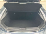 トノカバー付きのトランクルームは荷室の荷物が見えず安心です。