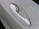 コンフォートアクセス機能で握れば開いて、触れればロックができます!