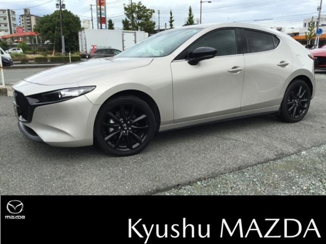 MAZDA3ファストバック1.5 15S ブラックトーンエディション