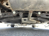 【下回り】目立つ錆や腐食もなくきれいな状態です!もちろん納車前には法定点検を実施致します!//