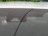 【トヨタセーフティセンス】走行中に前方の車両等を認識し、衝突しそうな時は警報とブレーキで衝突回避と被害軽減をアシスト。より安全にドライブをお楽しみいただけます。