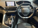3008 GT ハイブリッド4 4WD 4WD サンルーフ