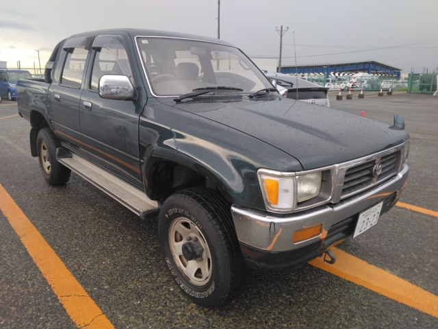 ハイラックス 2.8 SSR-X ダブルキャブ ロング ディーゼル 4WD 2バッテリー 2800cc 軽...