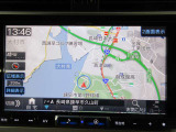 Aftermarketナビ装着。