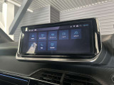 車両設定はタッチパネルにて操作可能です。